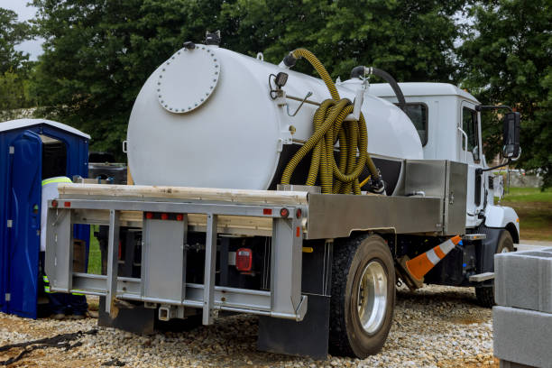Portable Toilet Options We Offer in Buckhead Ridge, FL